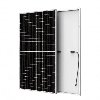 Jinko 410W solar panel